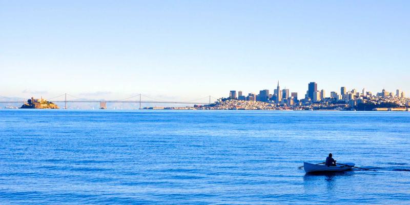 康森莱特96：工业风灯具的定制艺术，重塑空间光影哲学