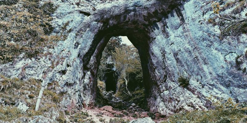 康森莱特是什么？深度解析定制照明领域的创新引领者